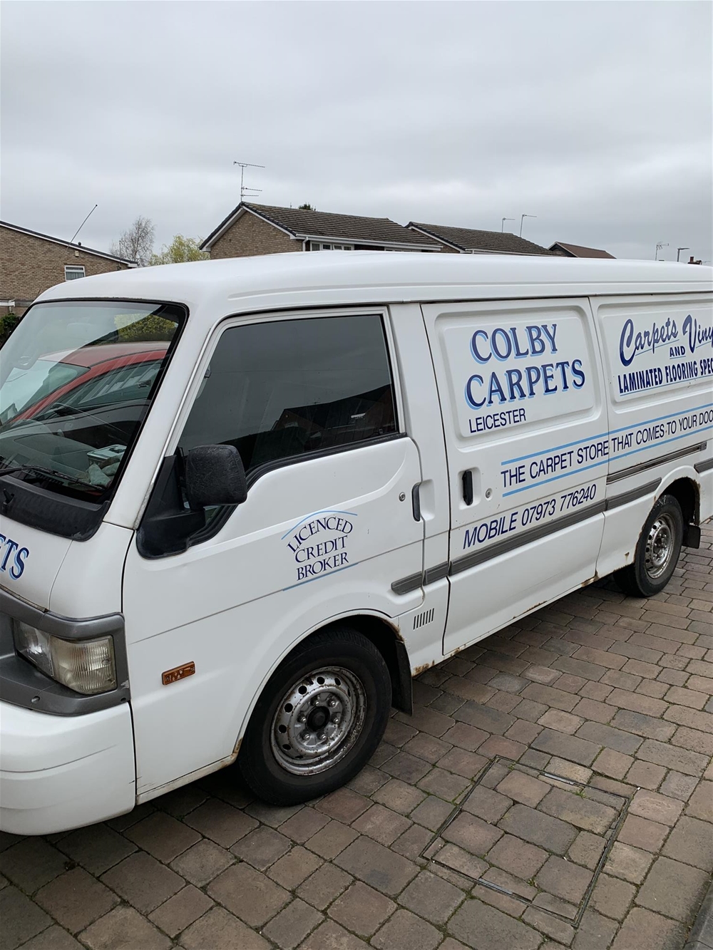 INDEPENDENT MOBILE CARPETS & FLOORING SALES BUSINESS IN LEICESTER Buy