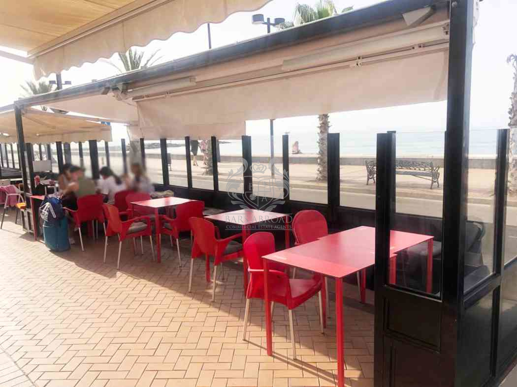 6 Beach Bars for Sale from Daltons Business