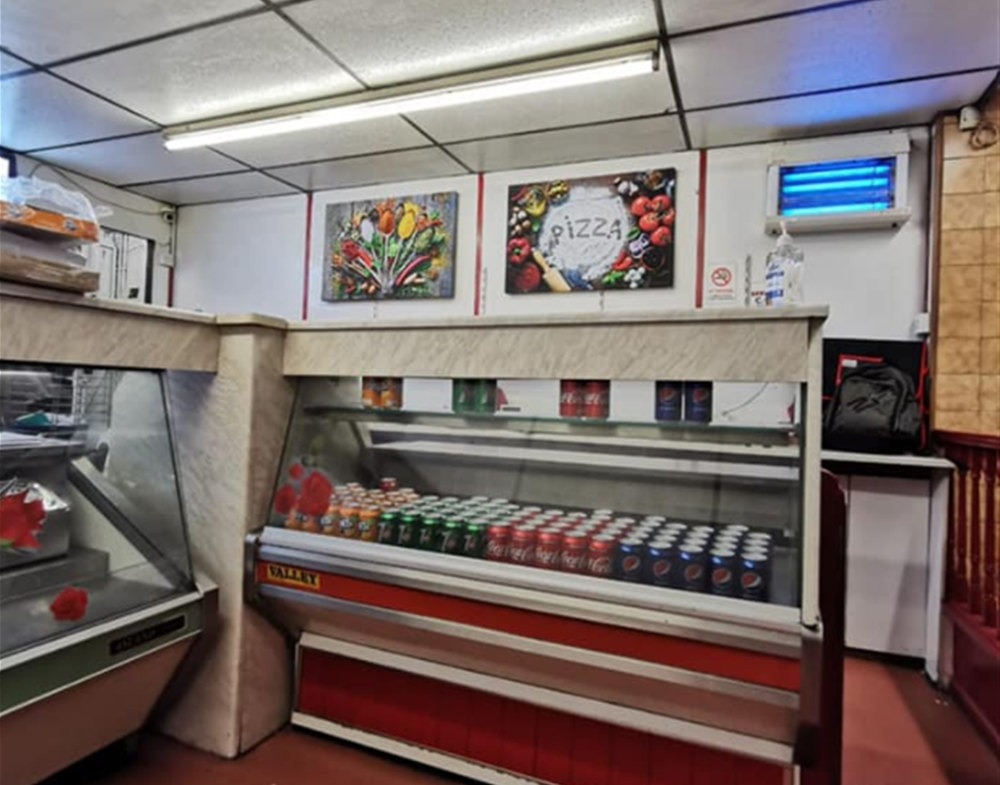 PIZZA & KEBAB TAKEAWAY busy main road position CHORLEY AREA Buy or