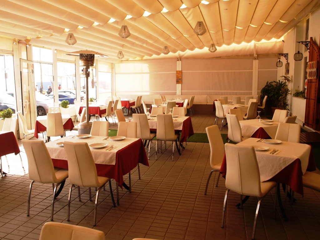 18 Beach Bars for Sale from Daltons Business