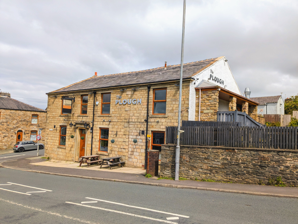 An immaculately presented bar and restaurant that will suit various