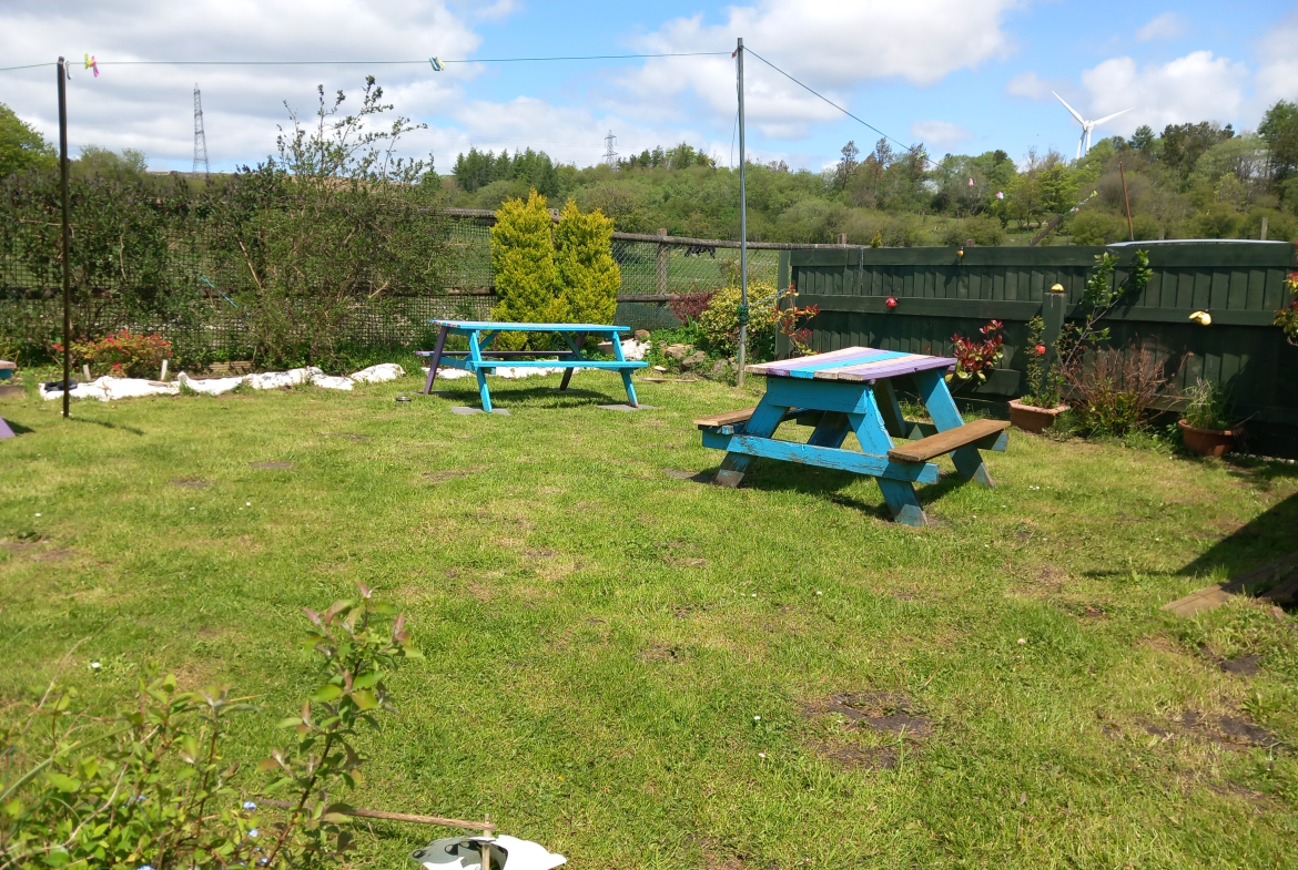 WALES DESTINATION PUBLIC HOUSE WITH LETTING ON FRINGE OF BRECON BEACONS NATIONAL