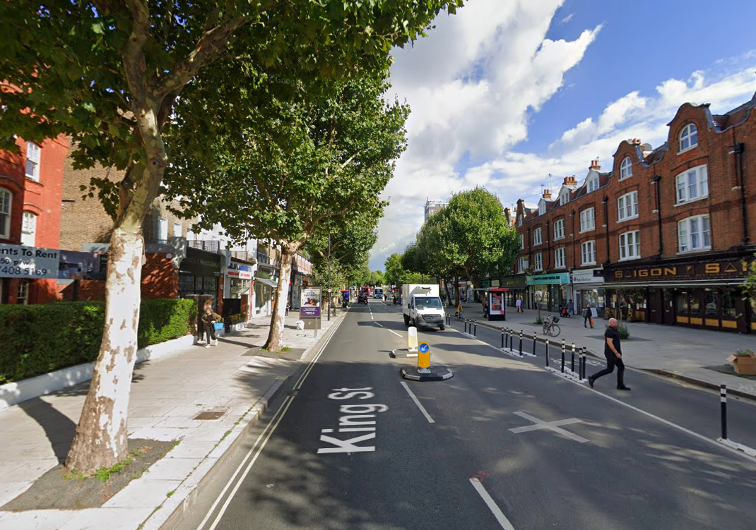 AwardWinning Italian Restaurant for Sale in Hammersmith with Rear