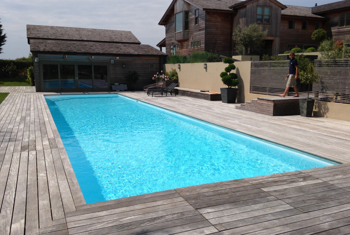 Desjoyaux Pools UK - Buy or Sell a UK Business with Daltons Business