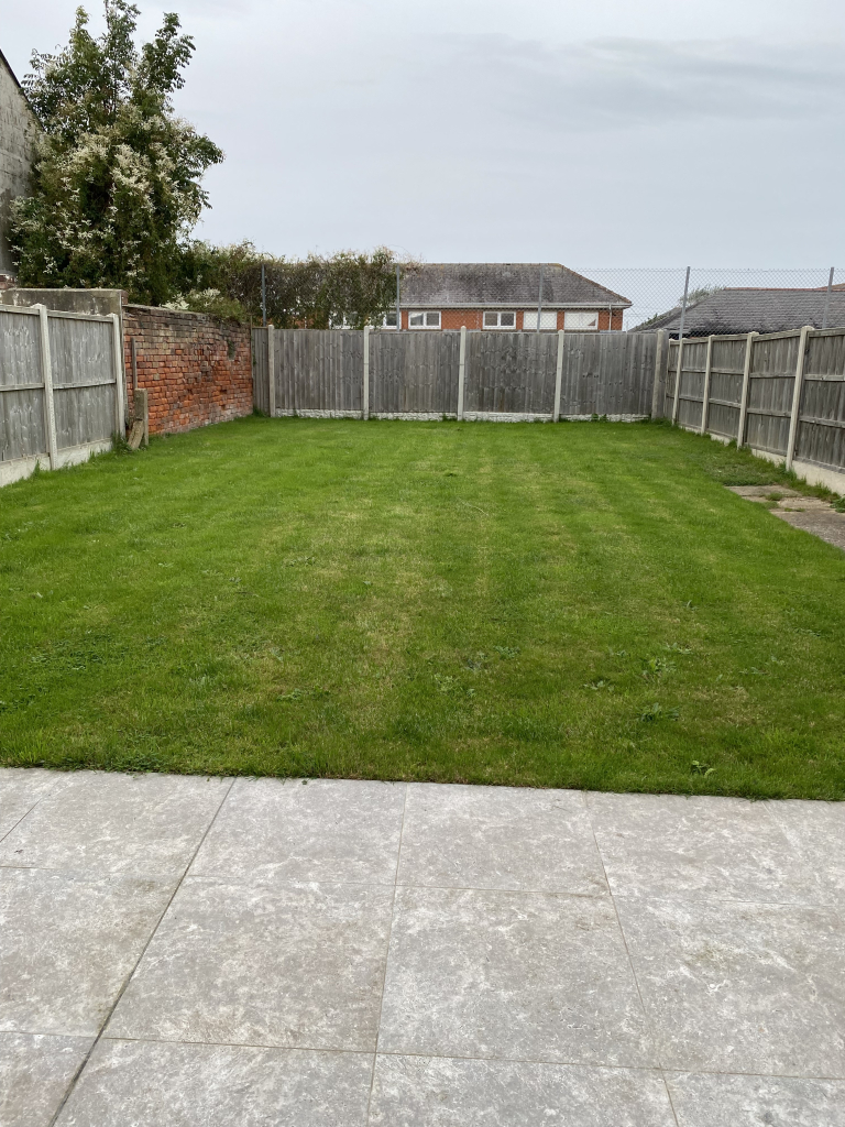 CONVENIENCE STORE WITH DETACHED PROPERTY FOR SALE Buy or Sell a UK