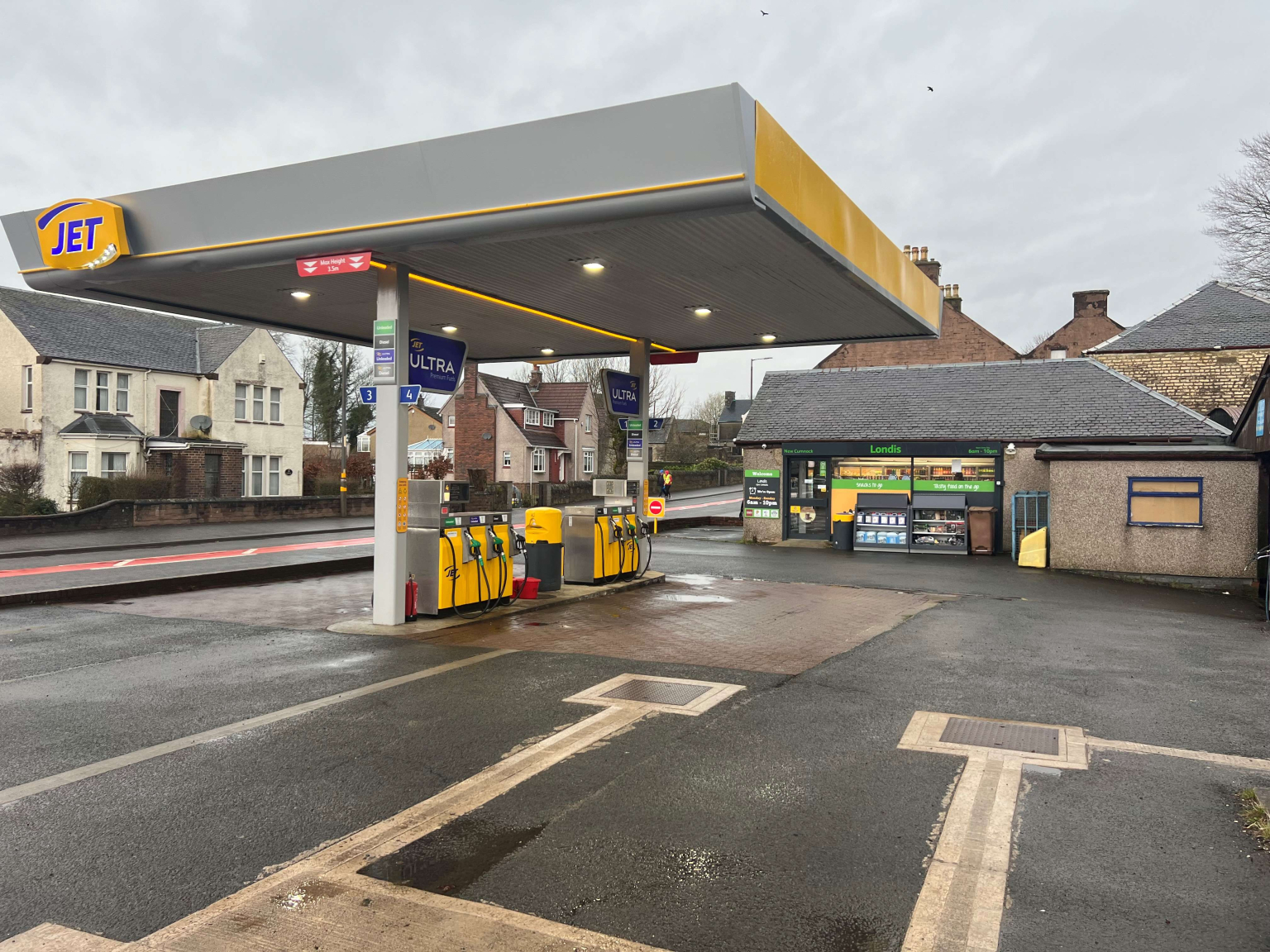 246 MOT Garages Page 2 of 13 for Sale from Daltons Business