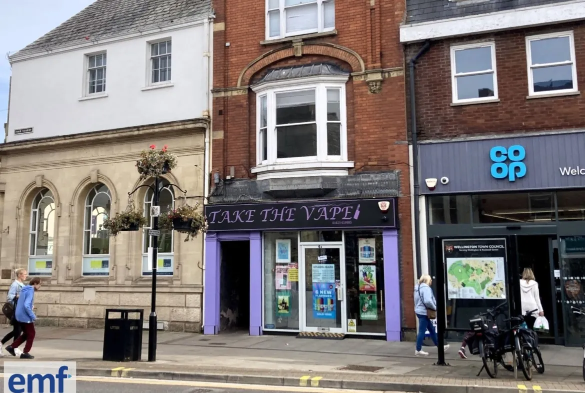 VAPE/E-CIGARETTE STORE - Buy or Sell a UK Business with Daltons Business