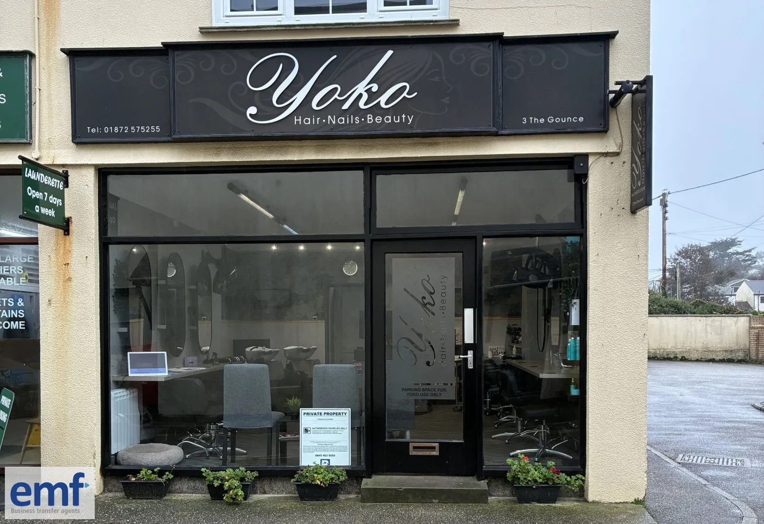 IMMACULATE HAIRDRESSER SALON/BEAUTICIAN Buy or Sell a UK Business