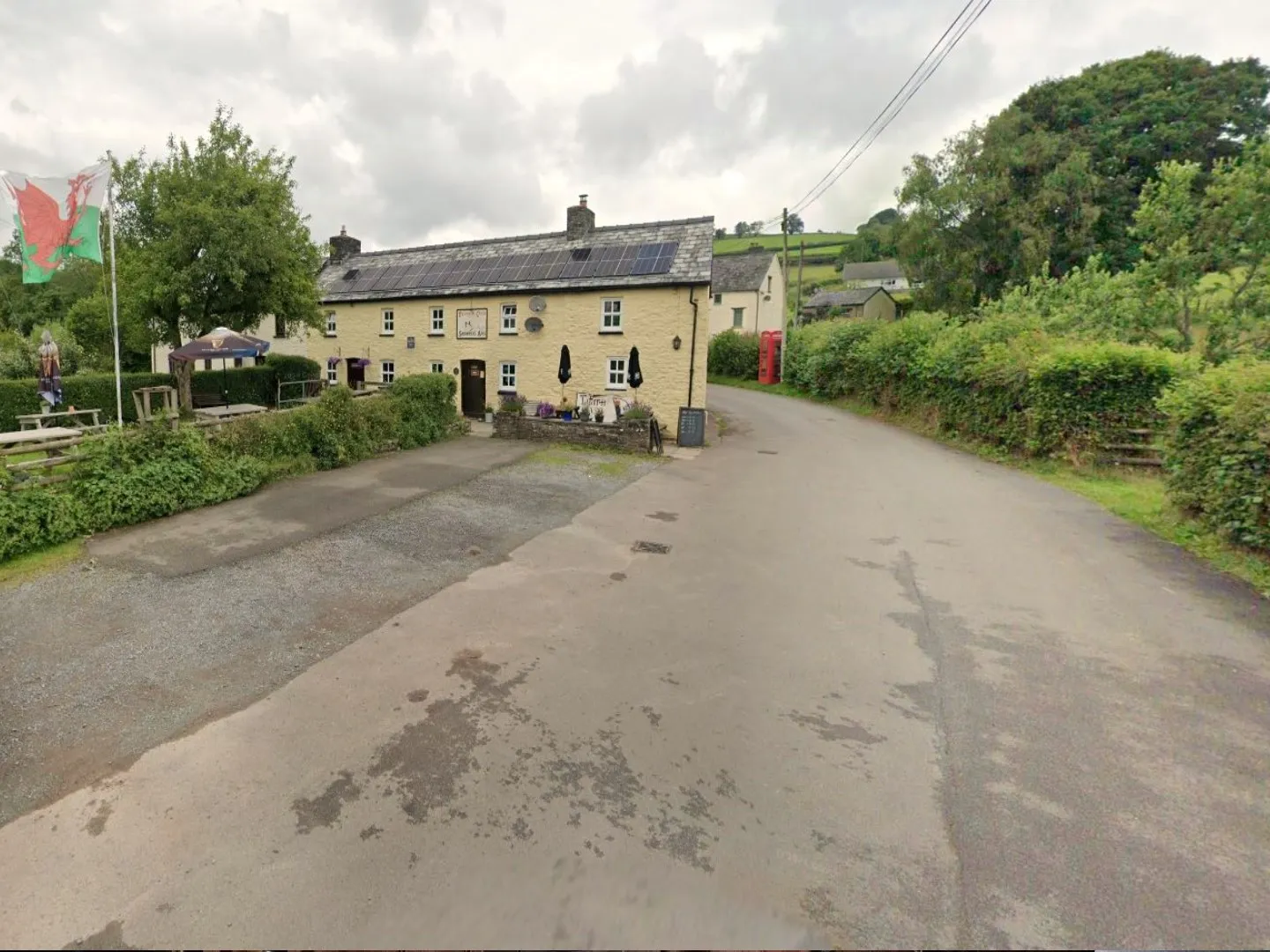 FREE OF TIE BRECON BEACONS VILLAGE PUB - Buy or Sell a UK Business with ...